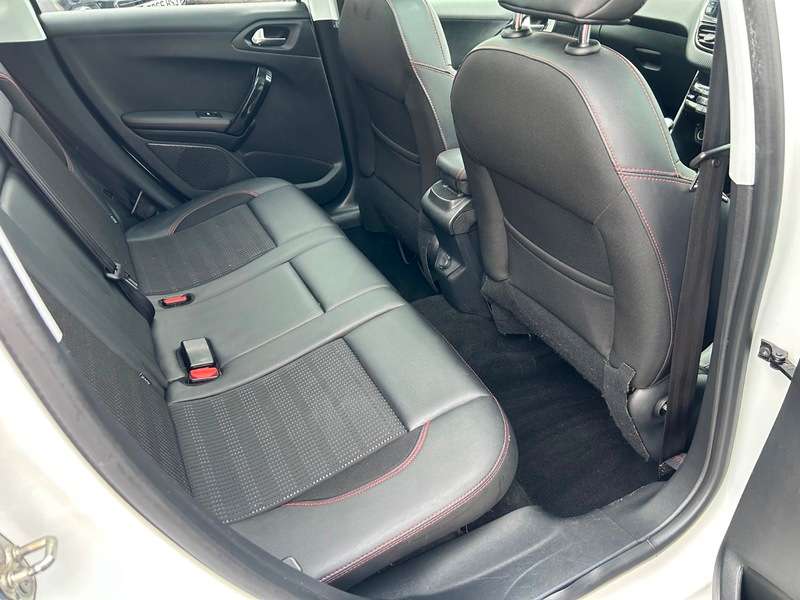 2019 PEUGEOT 2008 2019 PEUGEOT 2008