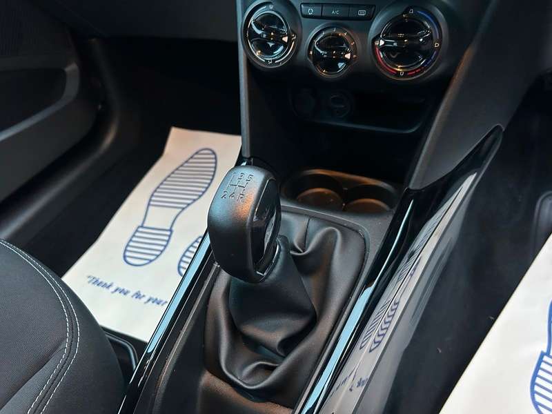 2017 PEUGEOT 2008 2017 PEUGEOT 2008