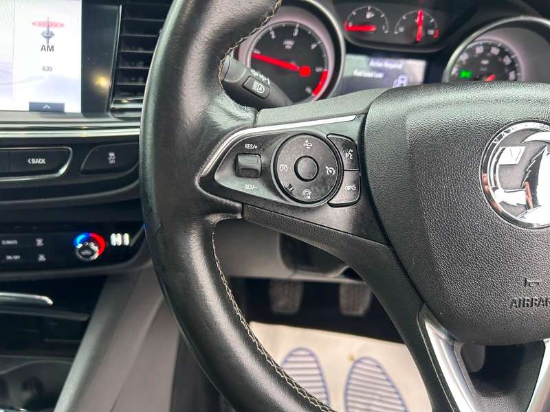 2017 VAUXHALL INSIGNIA 2017 VAUXHALL INSIGNIA