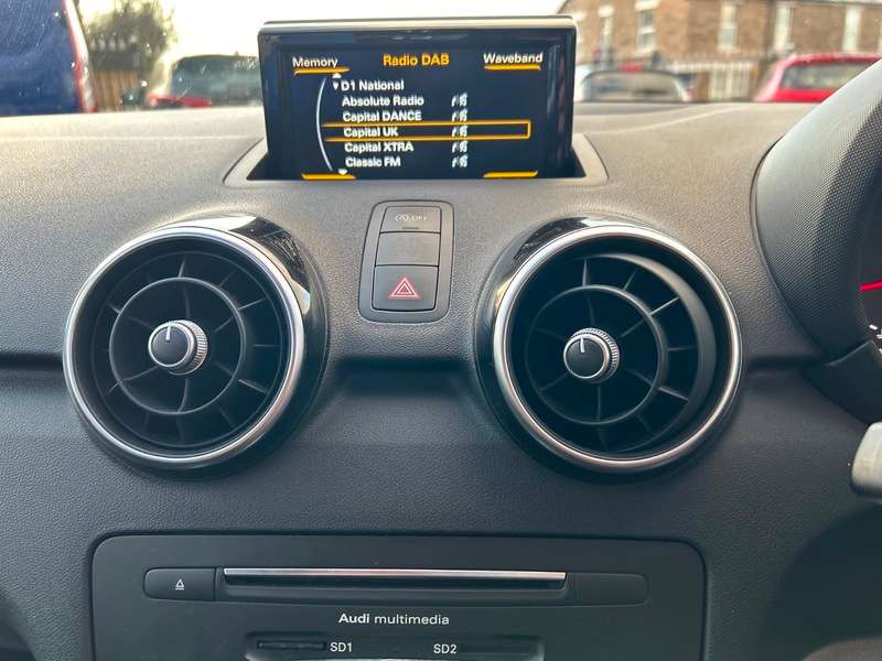 2017 AUDI A1 2017 AUDI A1