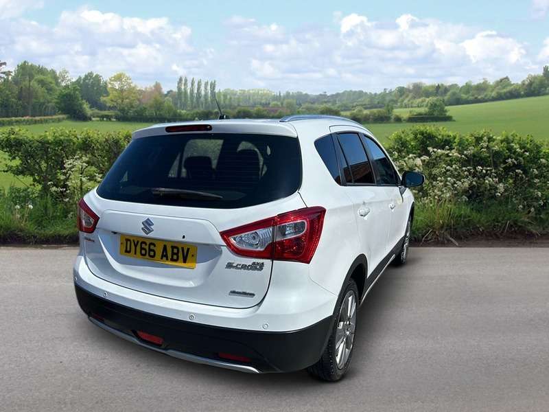 2016 SUZUKI SX4 2016 SUZUKI SX4