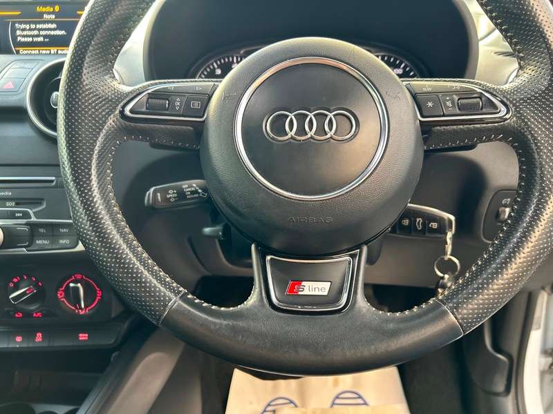 2017 AUDI A1 2017 AUDI A1