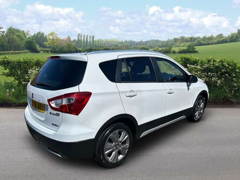 2016 SUZUKI SX4 2016 SUZUKI SX4
