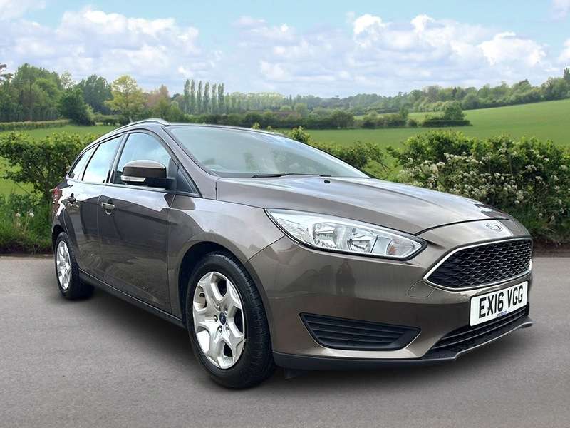 A 2017 FORD FOCUS Zetec estate tdci A 2017 FORD FOCUS Zetec estate tdci