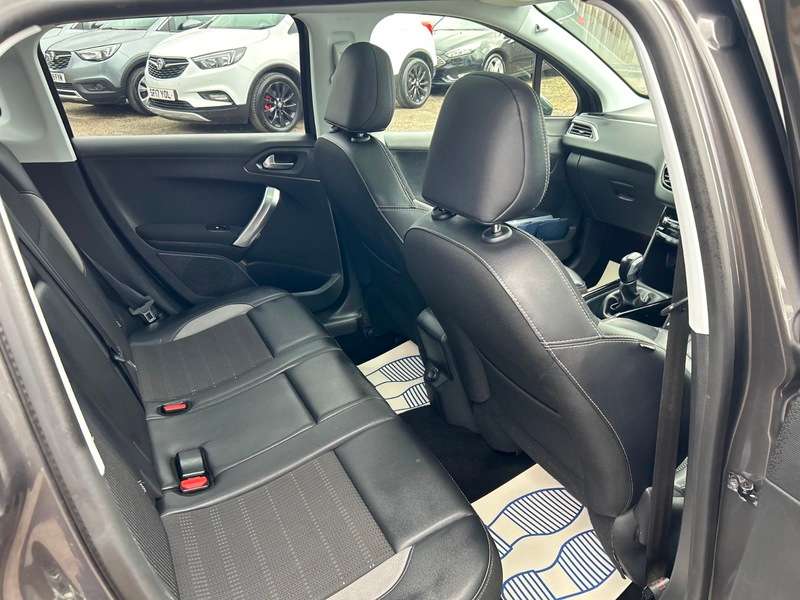 2019 PEUGEOT 2008 2019 PEUGEOT 2008