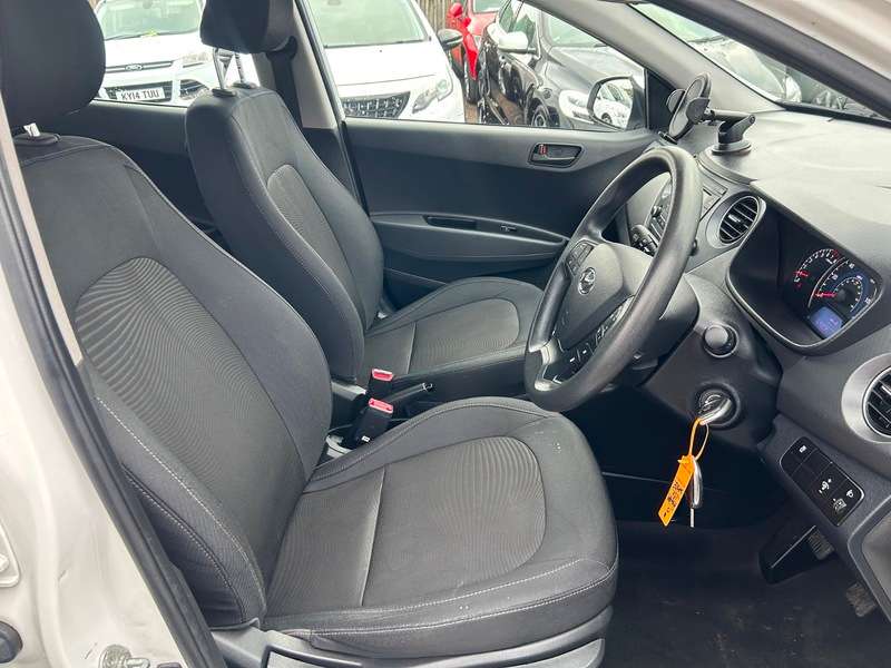 2017 HYUNDAI I10 2017 HYUNDAI I10