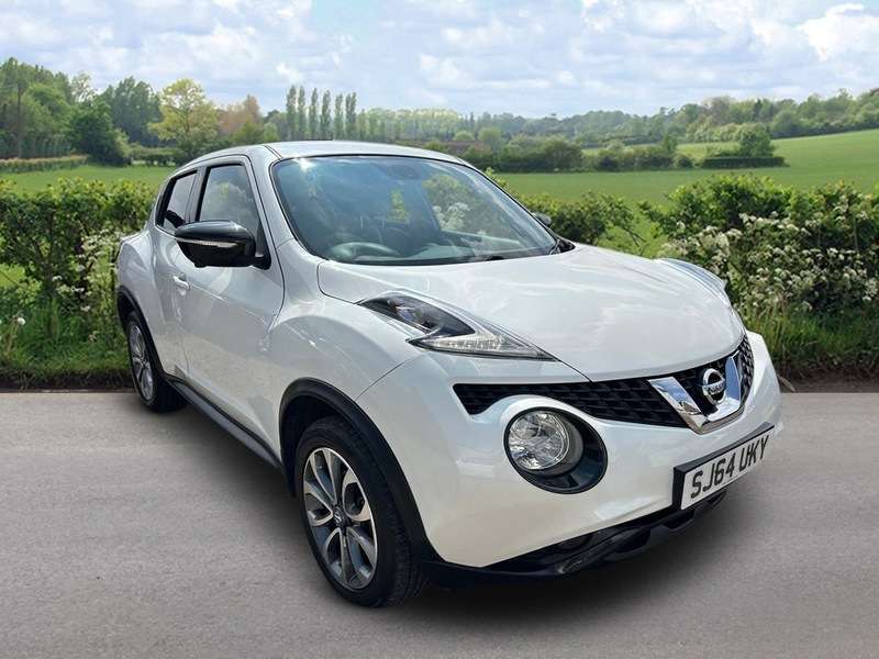 A 2014 NISSAN JUKE TEKNA DIG-T A 2014 NISSAN JUKE TEKNA DIG-T