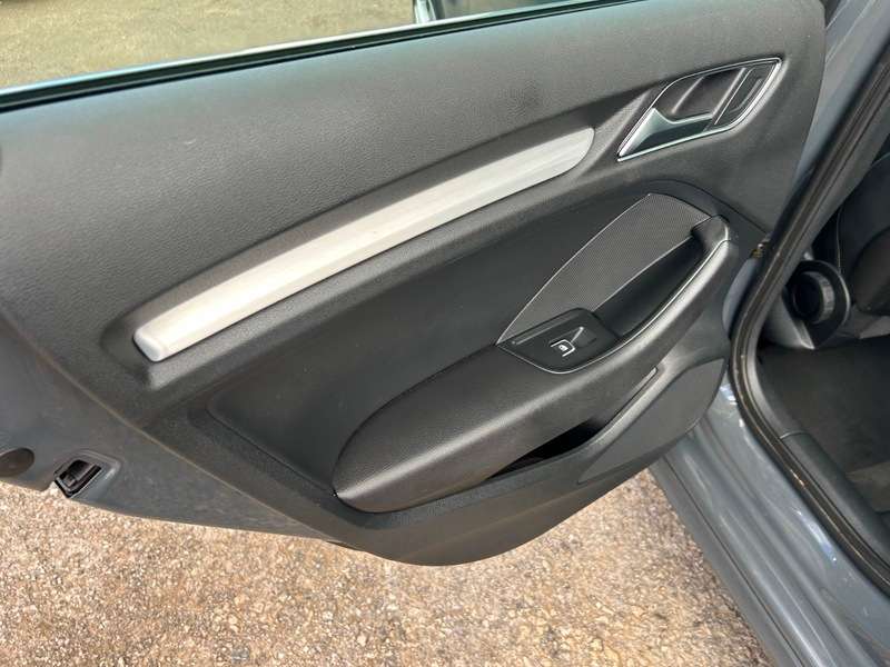 2018 AUDI A3 2018 AUDI A3