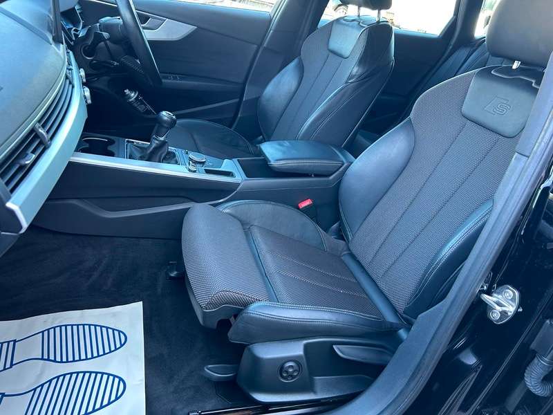 2017 AUDI A4 2017 AUDI A4