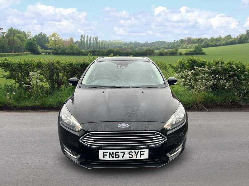 A 2017 FORD FOCUS TITANIUM TDCI A 2017 FORD FOCUS TITANIUM TDCI