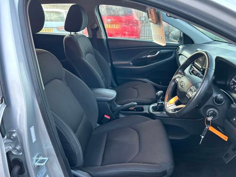 2018 HYUNDAI I30 2018 HYUNDAI I30