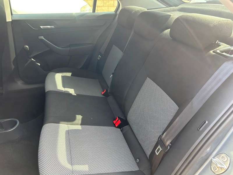 2013 SEAT TOLEDO 2013 SEAT TOLEDO