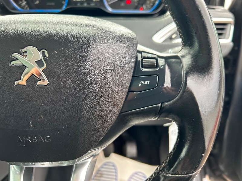2019 PEUGEOT 2008 2019 PEUGEOT 2008