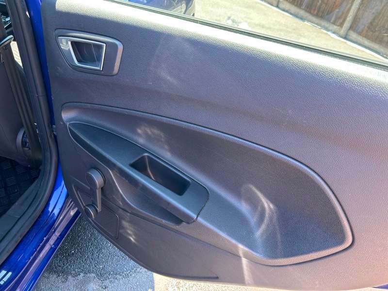 2015 FORD FIESTA 2015 FORD FIESTA