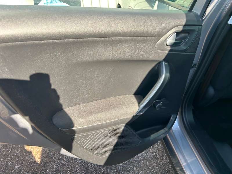 2018 PEUGEOT 2008 2018 PEUGEOT 2008