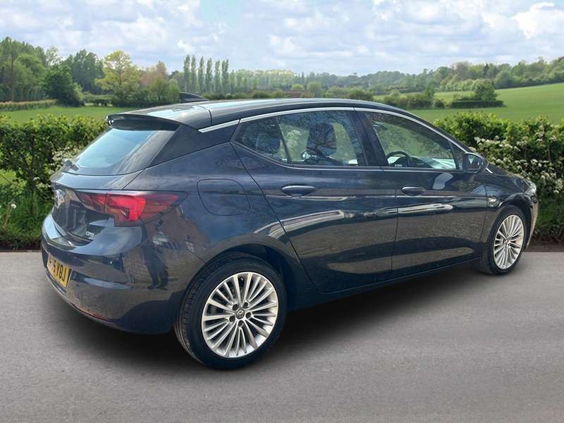 A 2016 VAUXHALL ASTRA ELITE NAV CDTI S/S A 2016 VAUXHALL ASTRA ELITE NAV CDTI S/S