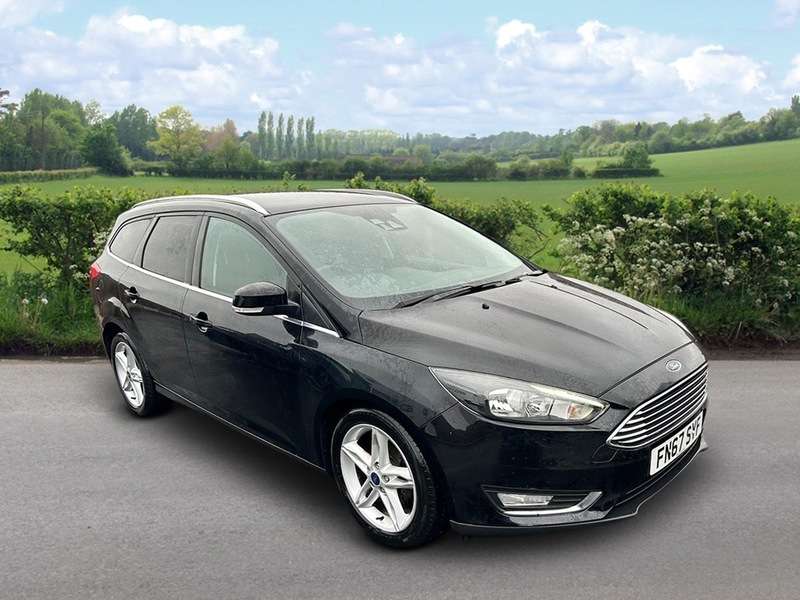 A 2017 FORD FOCUS TITANIUM TDCI A 2017 FORD FOCUS TITANIUM TDCI