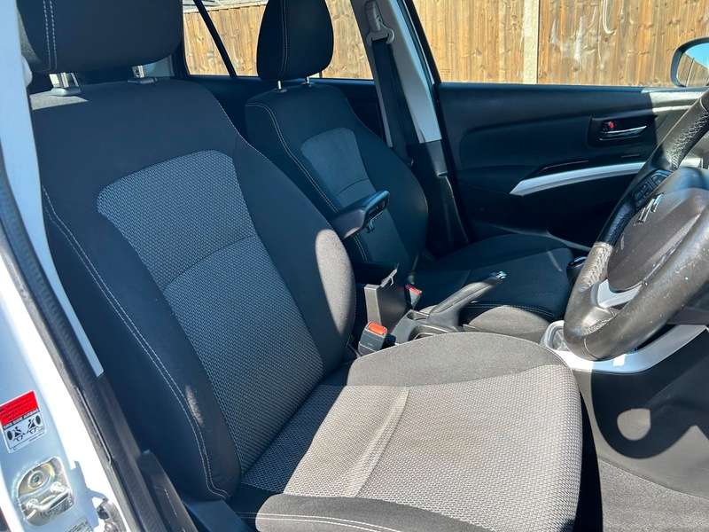 2016 SUZUKI SX4 2016 SUZUKI SX4