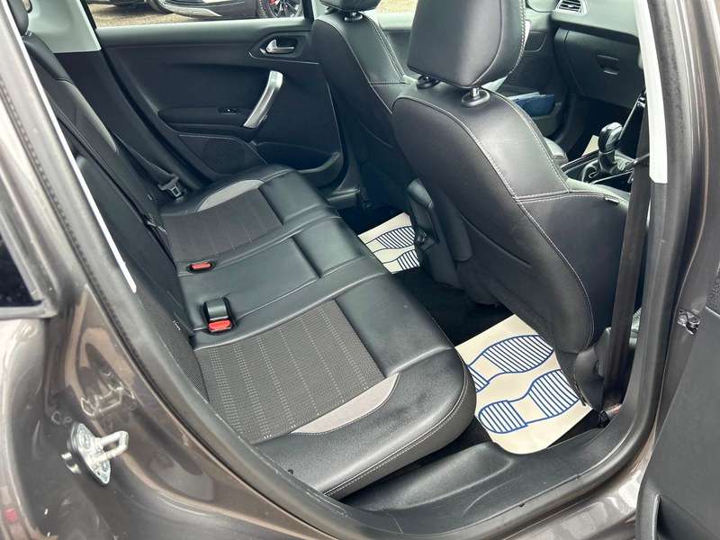 2019 PEUGEOT 2008 2019 PEUGEOT 2008