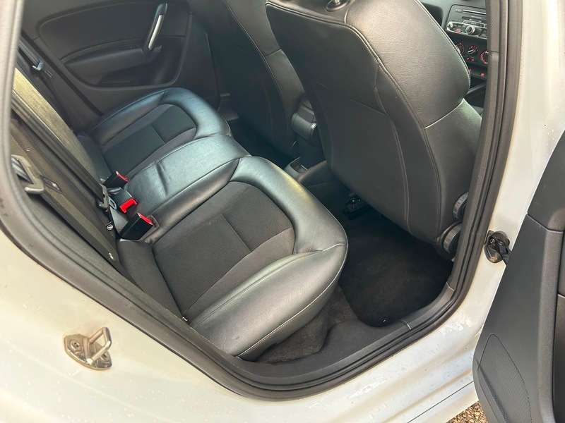 2017 AUDI A1 2017 AUDI A1