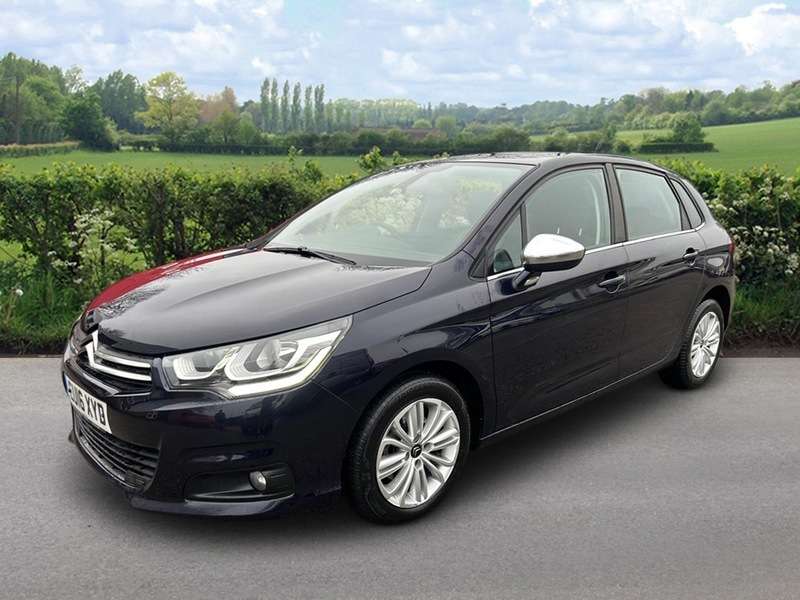 A 2016 CITROEN C4 PURETECH FLAIR S/S EAT6 A 2016 CITROEN C4 PURETECH FLAIR S/S EAT6