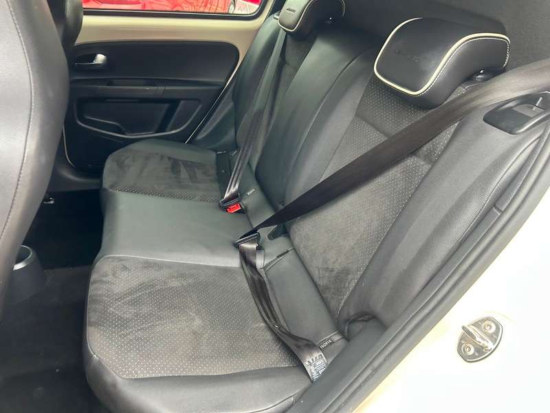 2015 SEAT MII 2015 SEAT MII