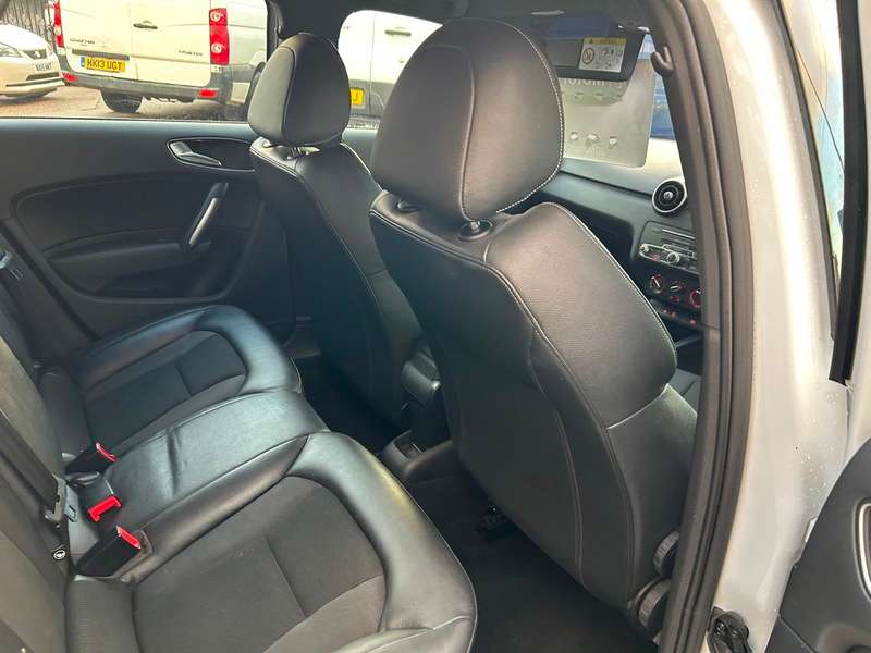 2017 AUDI A1 2017 AUDI A1