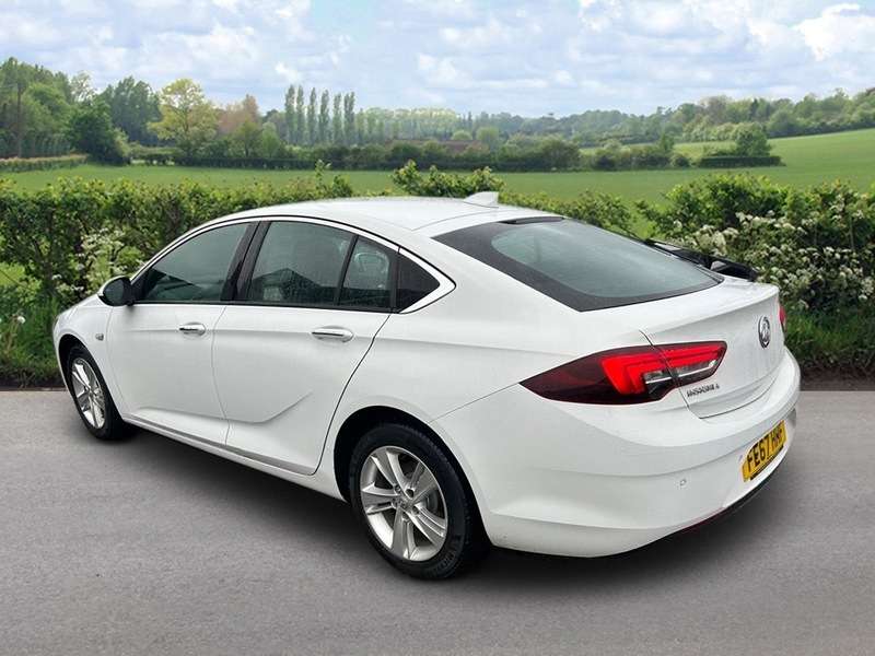 2017 VAUXHALL INSIGNIA 2017 VAUXHALL INSIGNIA