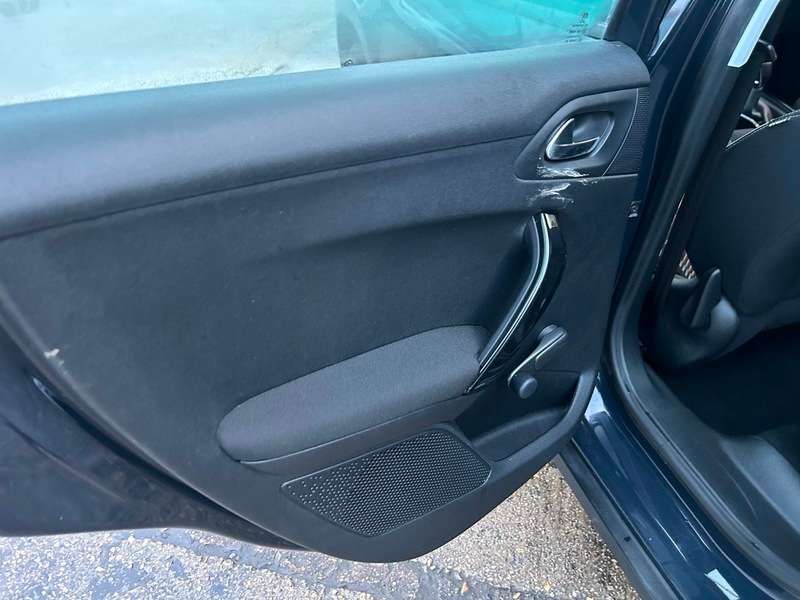 2017 PEUGEOT 2008 2017 PEUGEOT 2008