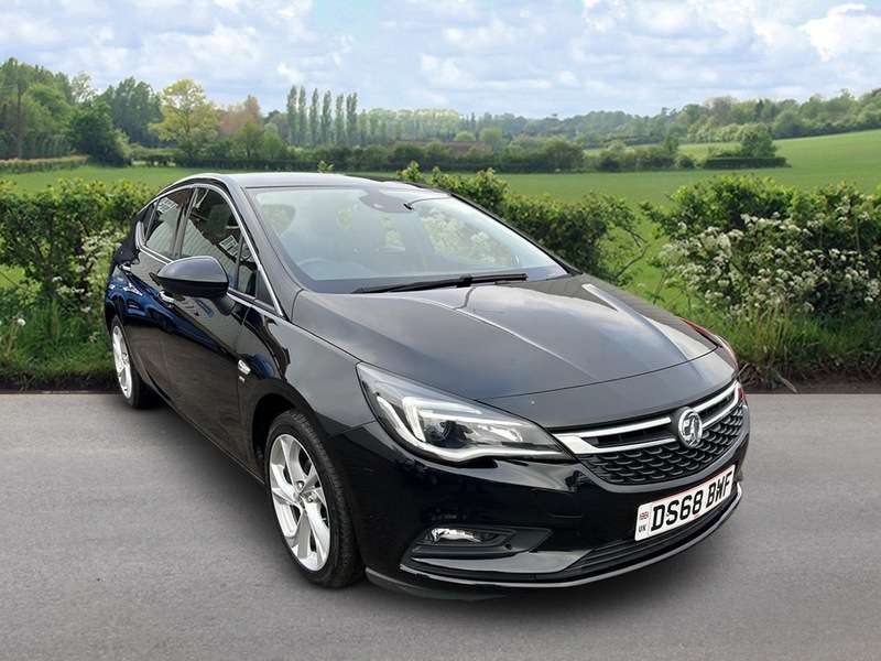 A 2018 VAUXHALL ASTRA SRI NAV ECOTEC S/S A 2018 VAUXHALL ASTRA SRI NAV ECOTEC S/S