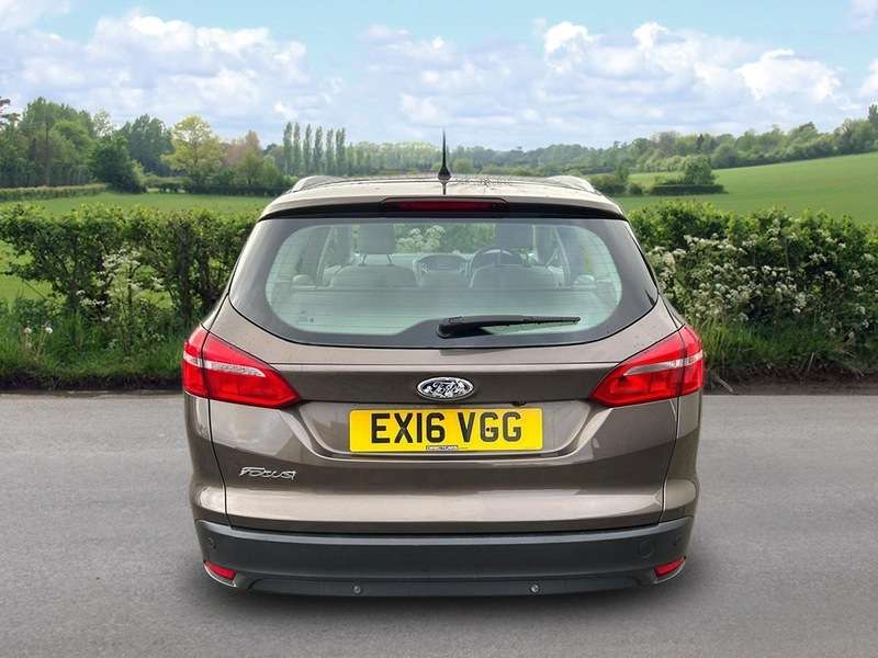 A 2017 FORD FOCUS Zetec estate tdci A 2017 FORD FOCUS Zetec estate tdci