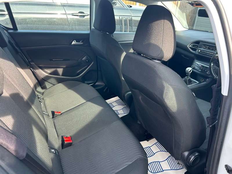 2019 PEUGEOT 308 2019 PEUGEOT 308