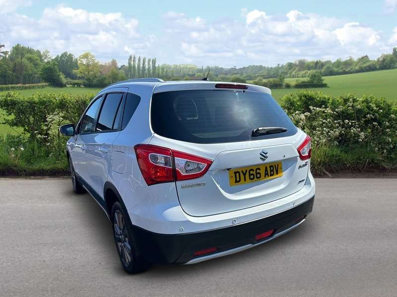 2016 SUZUKI SX4 2016 SUZUKI SX4