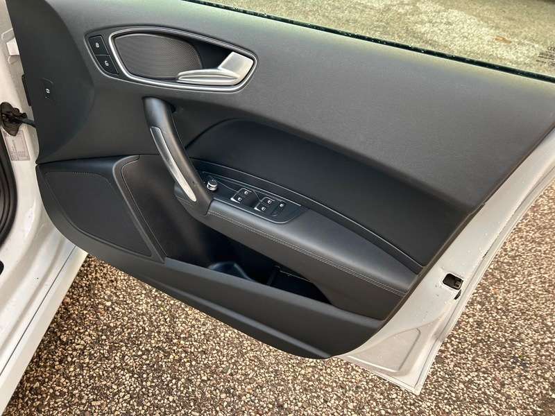 2017 AUDI A1 2017 AUDI A1