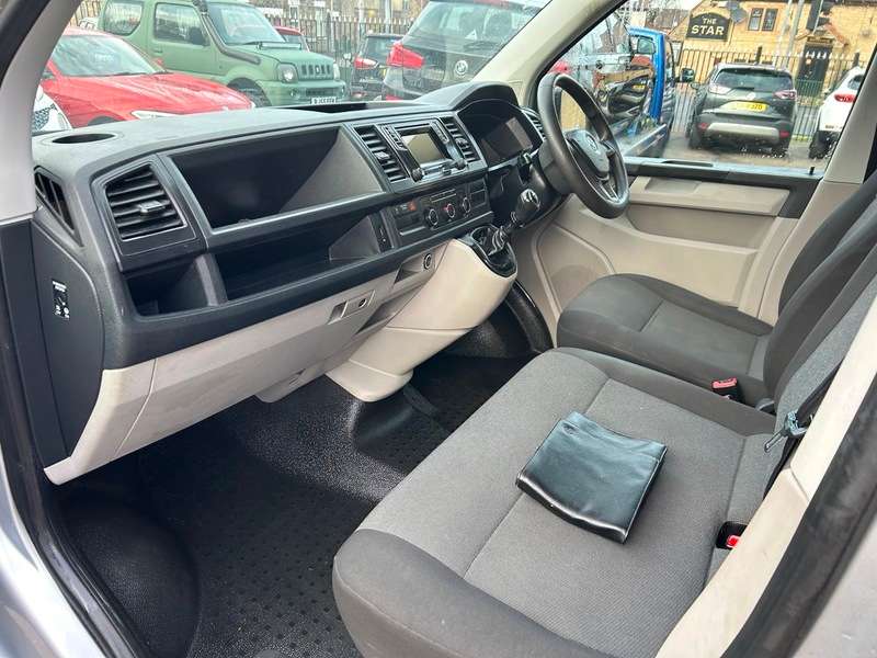 2017 VOLKSWAGEN TRANSPORTER 2017 VOLKSWAGEN TRANSPORTER