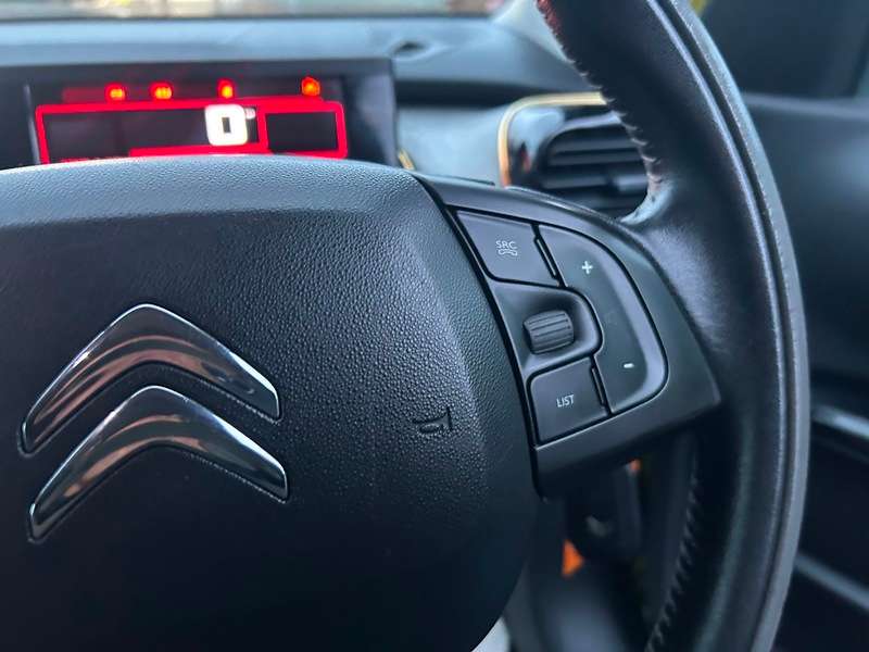 2015 CITROEN C4 CACTUS 2015 CITROEN C4 CACTUS