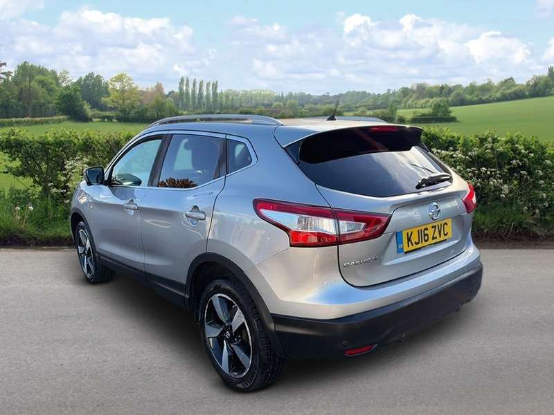 A 2016 NISSAN QASHQAI N-CONNECTA DCI A 2016 NISSAN QASHQAI N-CONNECTA DCI