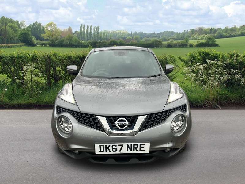 A 2017 NISSAN JUKE TEKNA DCI A 2017 NISSAN JUKE TEKNA DCI