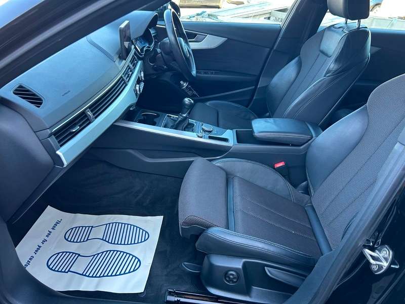 2017 AUDI A4 2017 AUDI A4