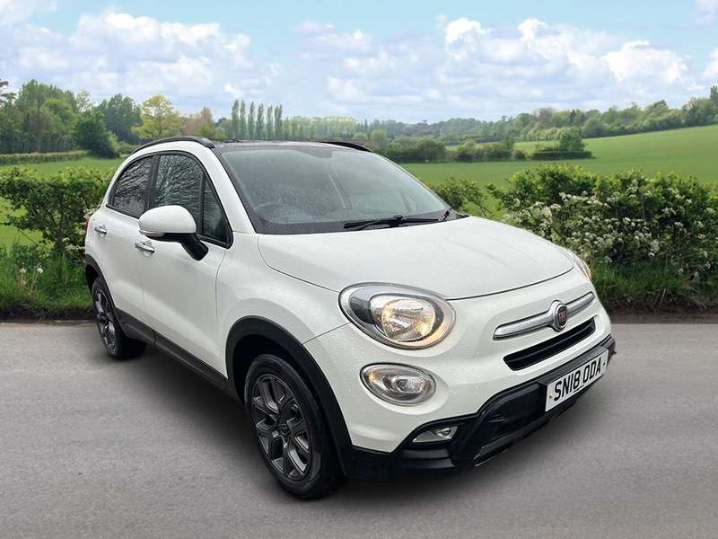 A 2018 FIAT 500X MULTIJET CROSS A 2018 FIAT 500X MULTIJET CROSS
