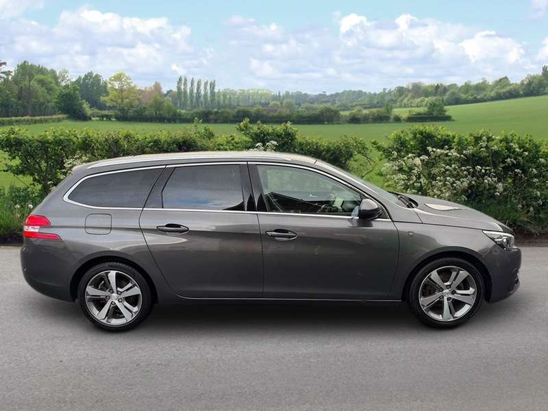 A 2019 PEUGEOT 308 PURETECH S/S SW TECH EDITION A 2019 PEUGEOT 308 PURETECH S/S SW TECH EDITION