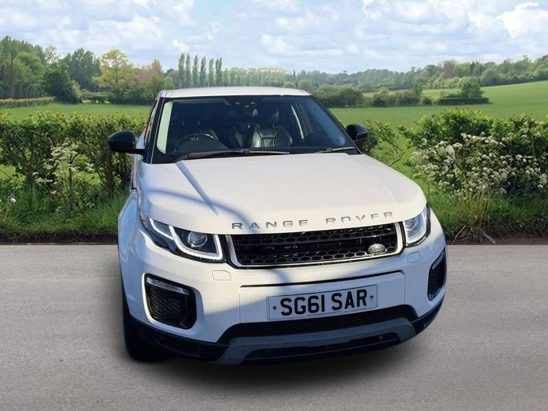 A 2016 LAND ROVER RANGE ROVER EVOQUE TD4 SE TECH A 2016 LAND ROVER RANGE ROVER EVOQUE TD4 SE TECH