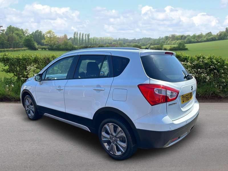 2016 SUZUKI SX4 2016 SUZUKI SX4