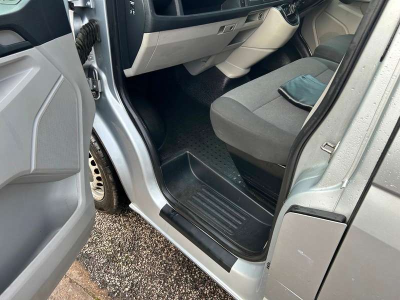 2017 VOLKSWAGEN TRANSPORTER 2017 VOLKSWAGEN TRANSPORTER