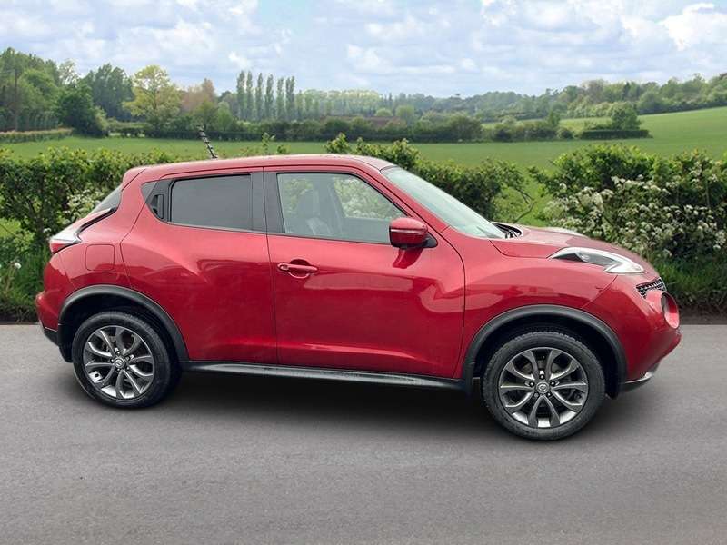 A 2018 NISSAN JUKE TEKNA DCI A 2018 NISSAN JUKE TEKNA DCI