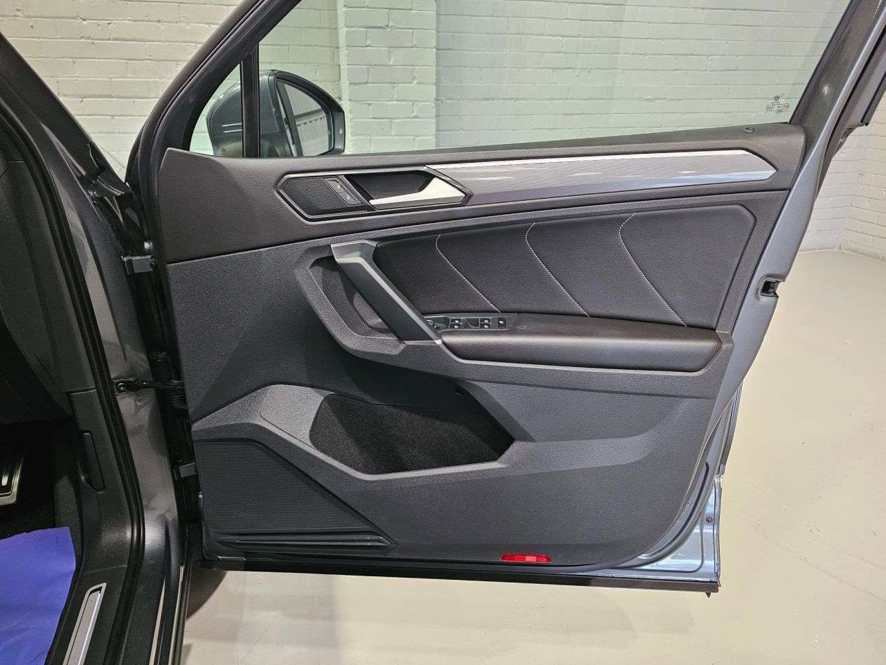 2018 VOLKSWAGEN TIGUAN 2018 VOLKSWAGEN TIGUAN