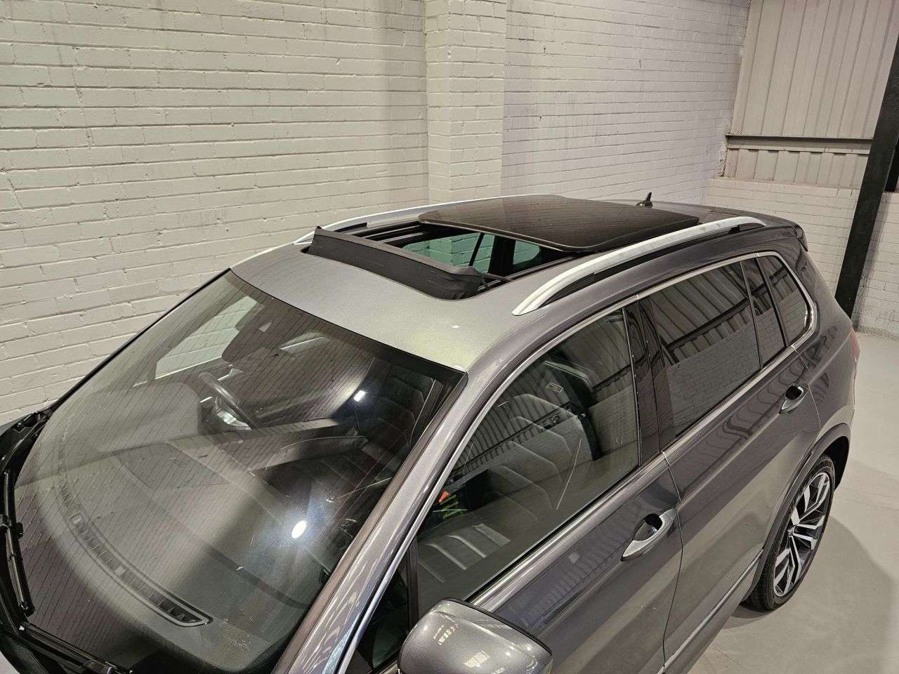 2018 VOLKSWAGEN TIGUAN 2018 VOLKSWAGEN TIGUAN