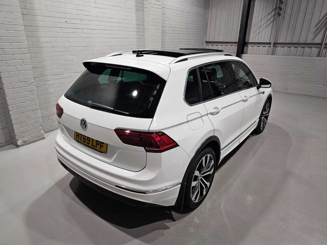 2020 VOLKSWAGEN TIGUAN 2020 VOLKSWAGEN TIGUAN