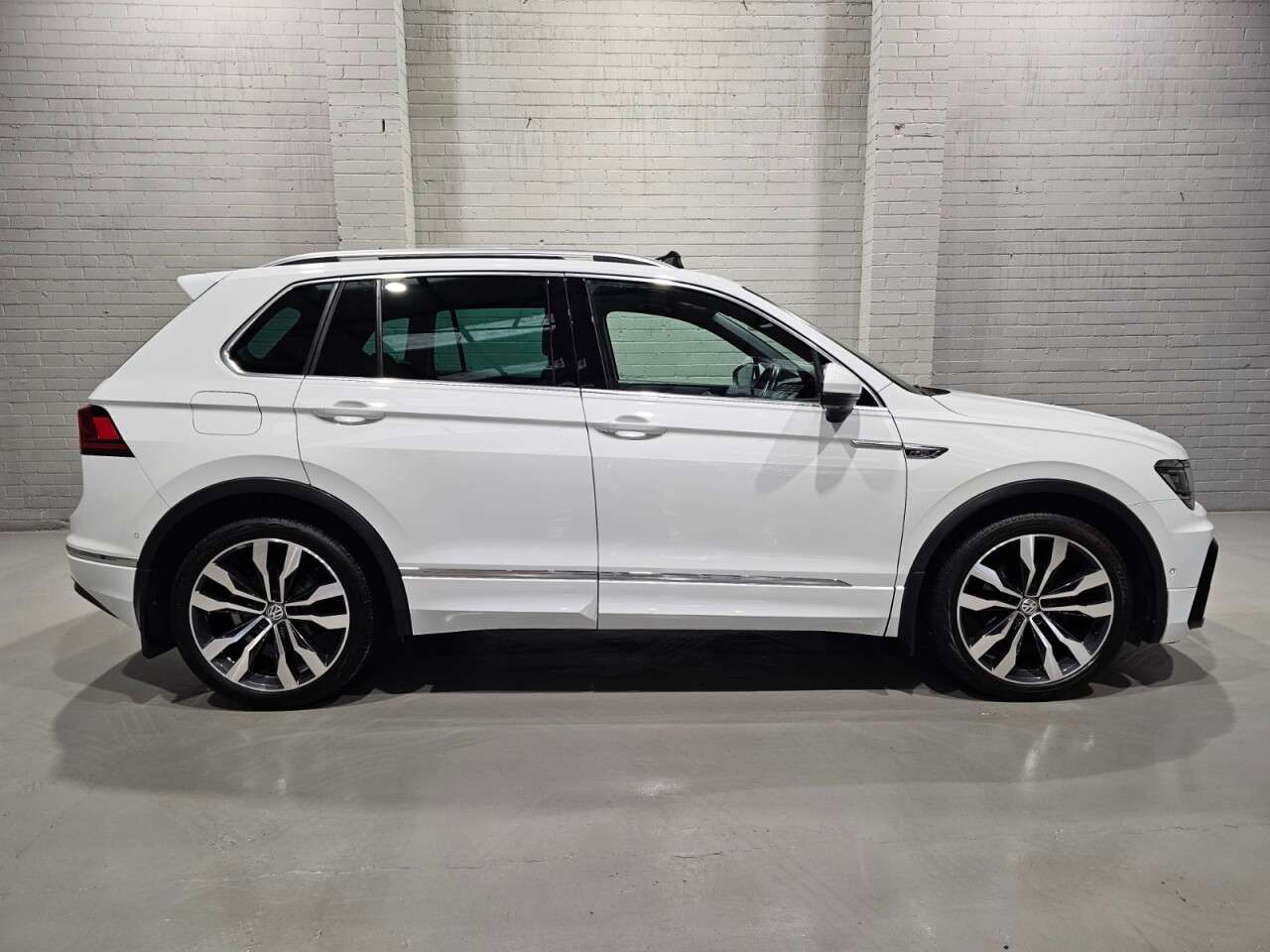 2020 VOLKSWAGEN TIGUAN 2020 VOLKSWAGEN TIGUAN