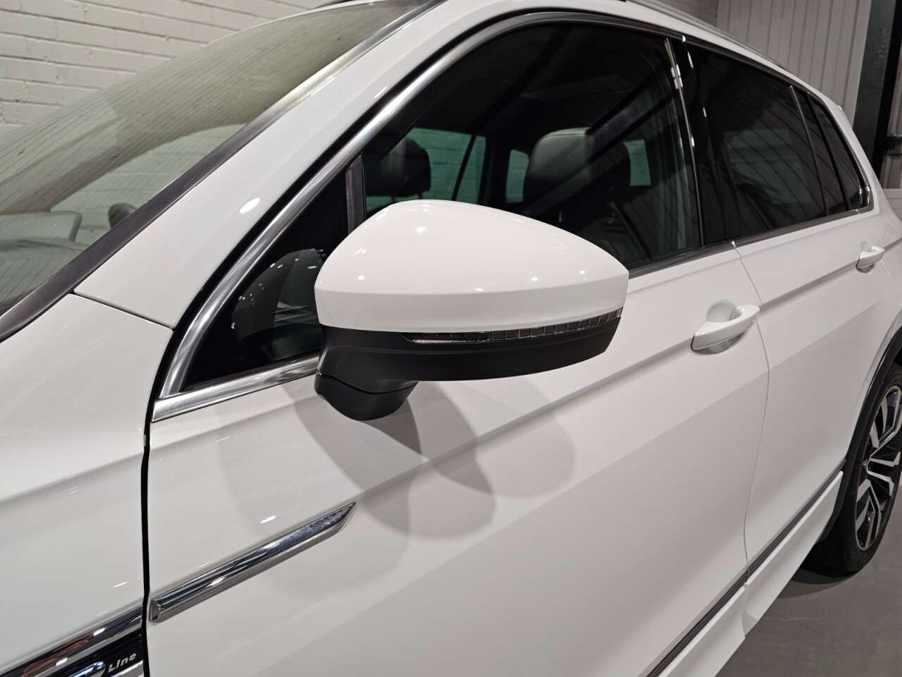 2020 VOLKSWAGEN TIGUAN 2020 VOLKSWAGEN TIGUAN